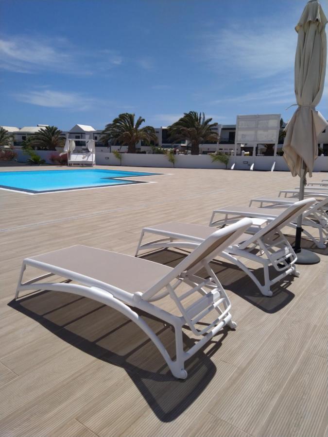 Apartment Namaste- Amazing Sea View & Infinity Pool - Good Wifi - Smart Tv-Residence Senator Costa Teguise Exteriör bild